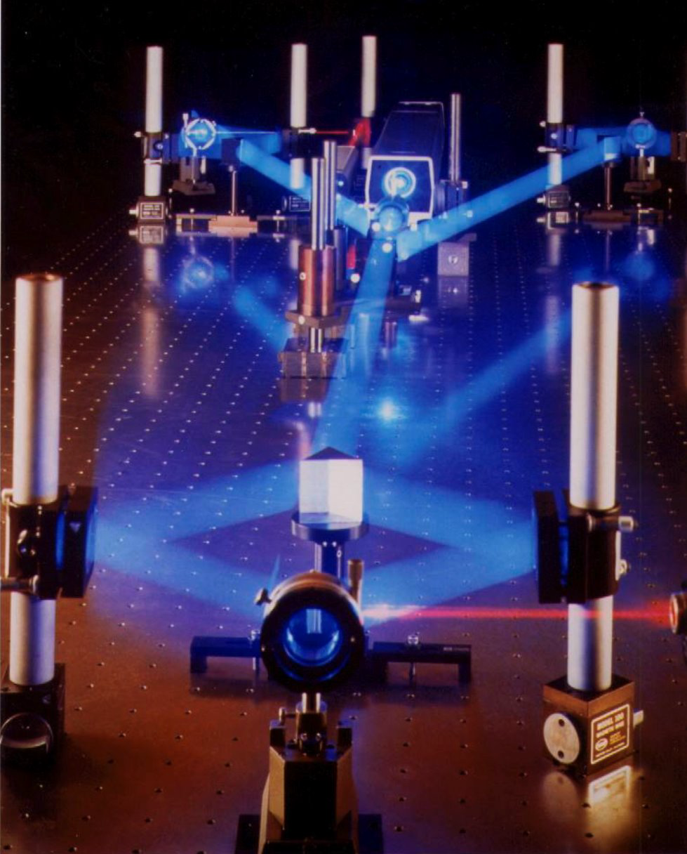 Semiconductor Laser and Photonic Device Image Featuring Integrated Optical Isolator Component