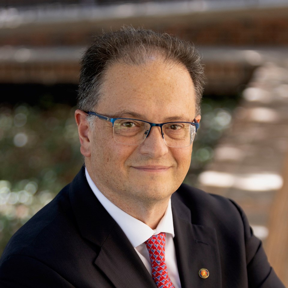 Headshot of Ali Beskok, Ph.D of 色花堂_色花堂 98堂 Lyle.