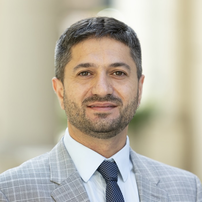 Headshot of Dr. Hamidreza Karbasian of 色花堂_色花堂 98堂 Lyle.