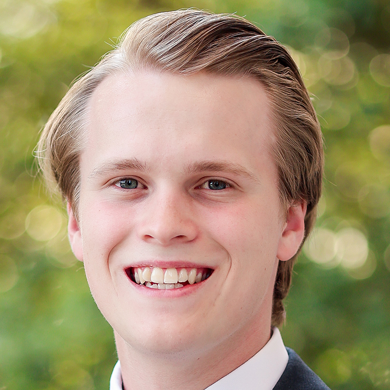 Rylan Robb Headshot