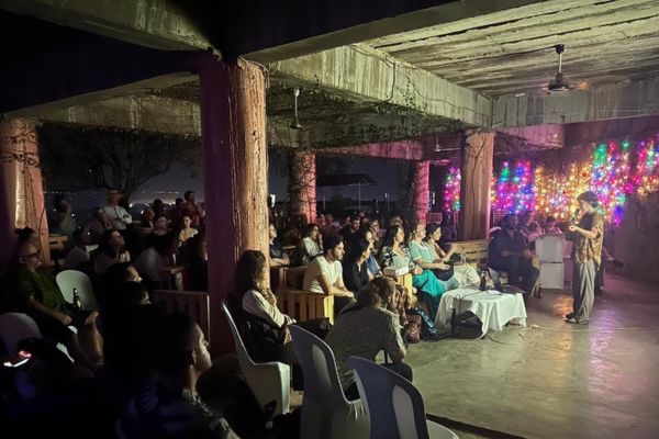 Dr. Lupo giving a lecture in Bangui in January 2025