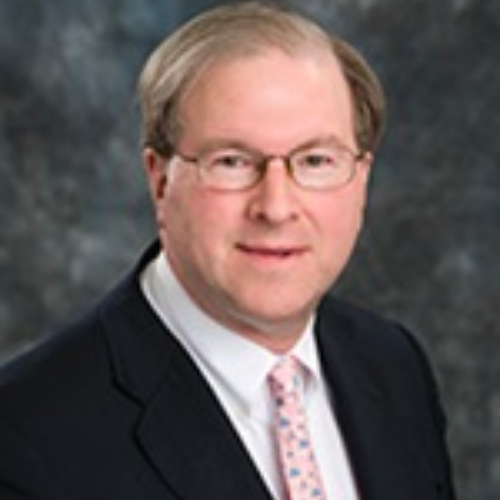Headshot of Sander L. Esserman, adjunct faculty member at 色花堂_色花堂 98堂 Dedman School of Law.