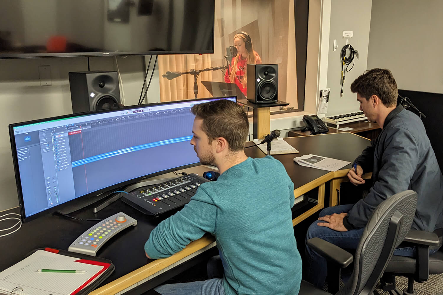 smu-meadows-electronic-music-studio