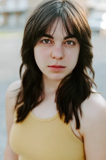 Camilla-Frontain-Headshot