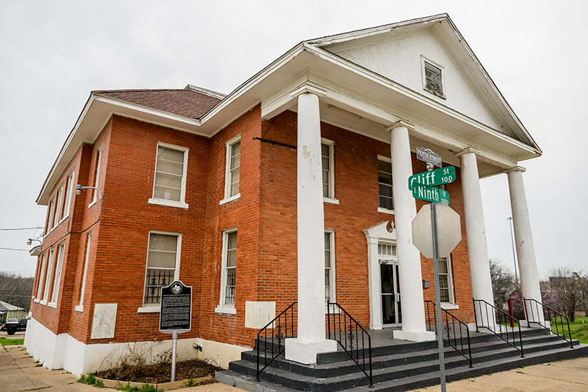 Exterior shot of the Greater El Bethel Baptist Church