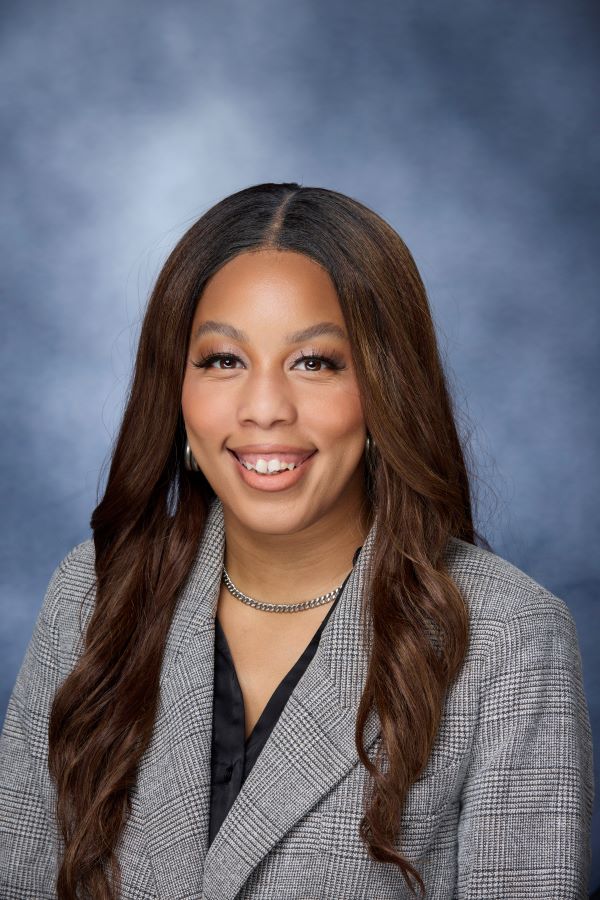 Danaysia Jones