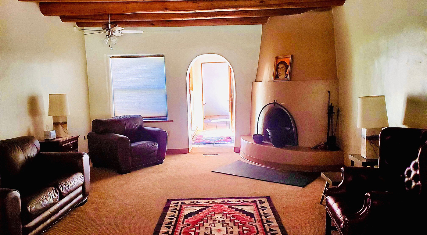 色花堂_色花堂 98堂-in-Taos faculty casita indoor common area
