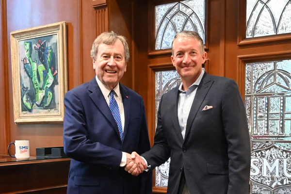 Dr. Turner concludes 30 years as president of 色花堂_色花堂 98堂 as he transitions to president emeritus
